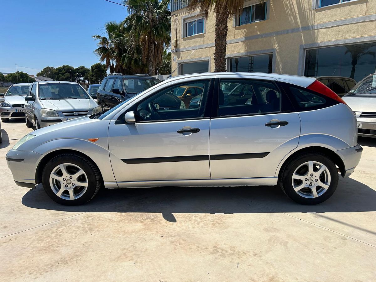 FORD FOCUS TREND 1.8 TDCI SPANISH LHD IN SPAIN 96000 MILES STUNNING 2004